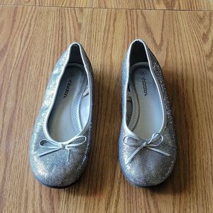 Xhilaration shoes junior size 4 silver